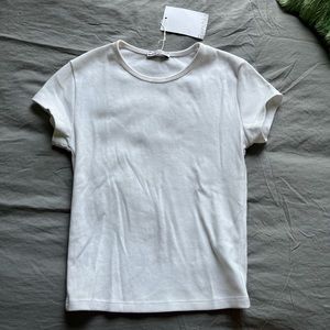 BRAND NEW WHITE TEE FROM BERSHKA